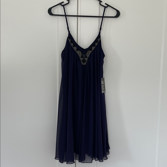 NWT • Express • Purple Flowy Trapeze Party Dress - Picture 4 of 5